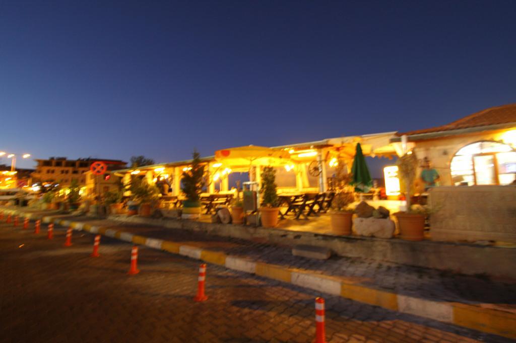 Asmir Suites Hotel — 3