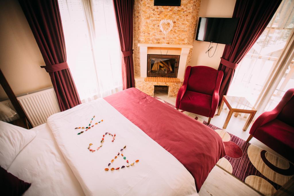 Elif İnan Otel — 10
