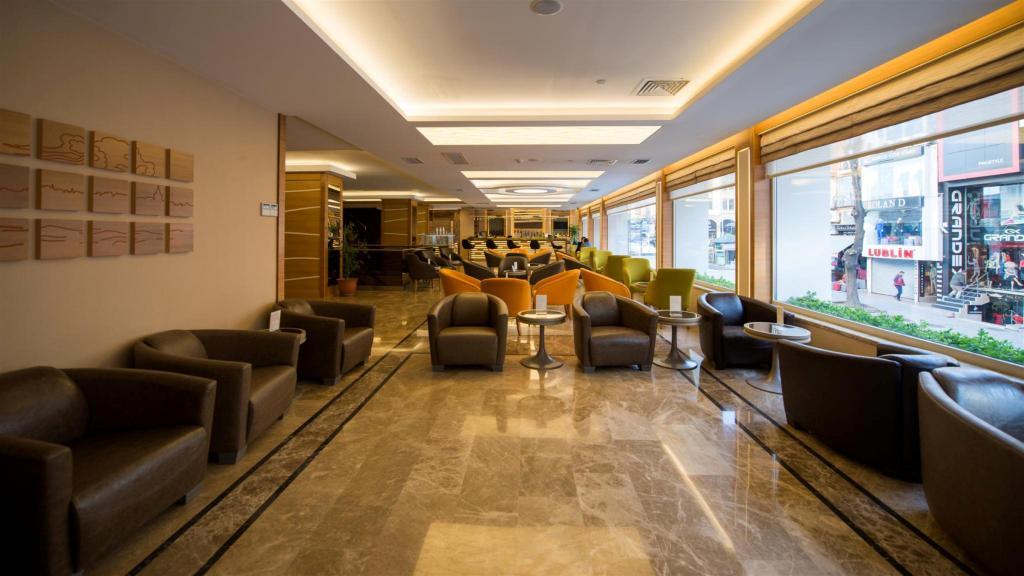 Prestige Hotel Old City — 9