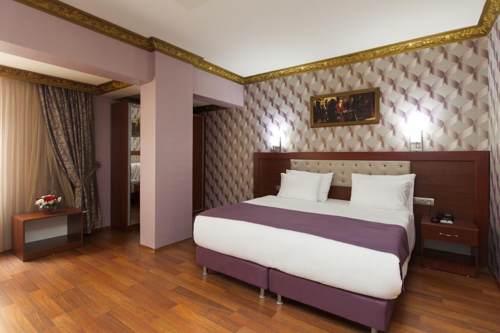 Alrazi Hotel — 5
