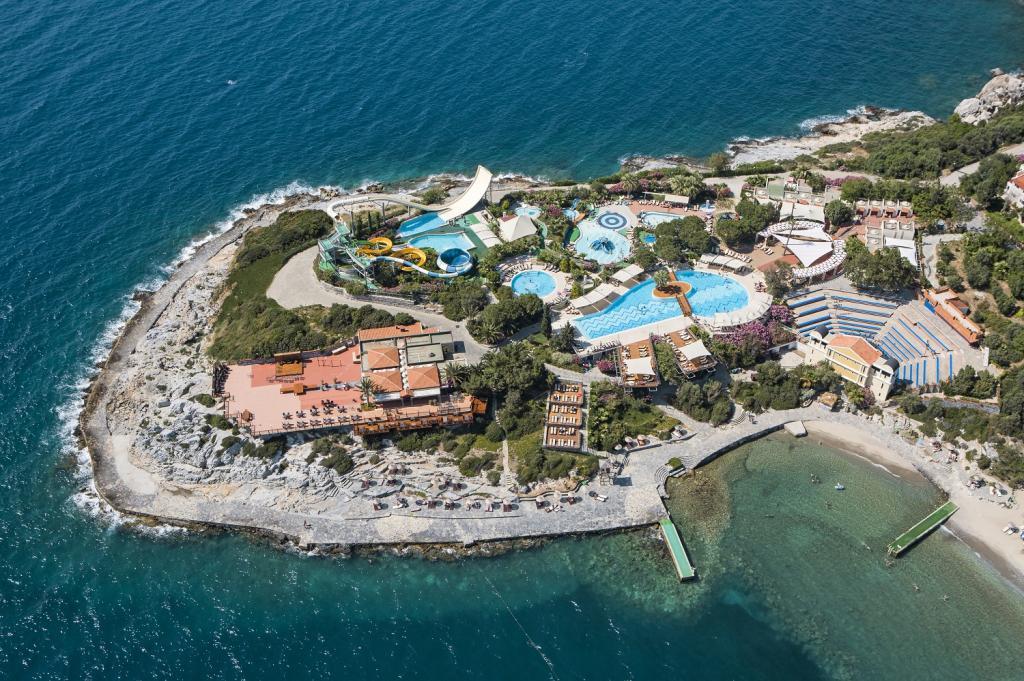 Pine Bay Holiday Resort — 5