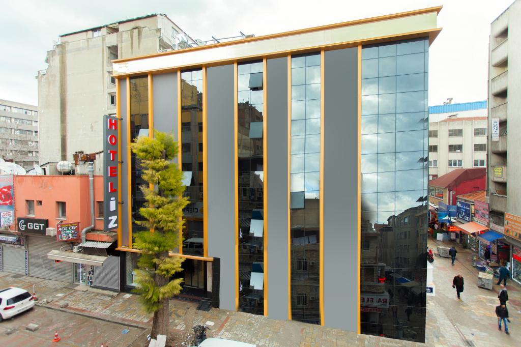 Hotel İz