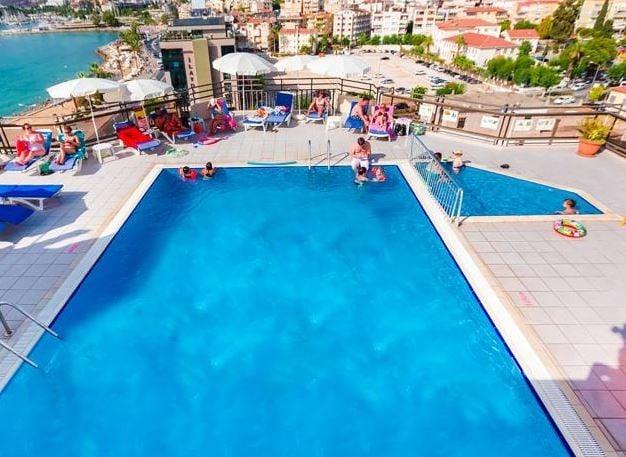 Kuşadası Derici Otel — 8