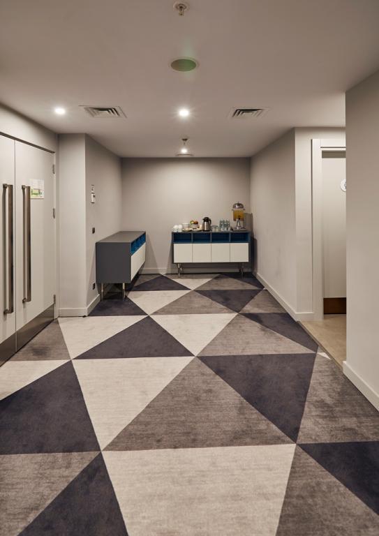 Holiday Inn Express Istanbul Ataköy Metro Otel — 4