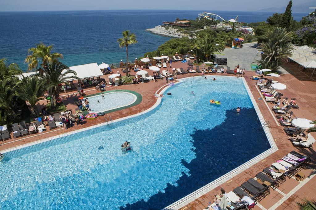 Pine Bay Holiday Resort — 8
