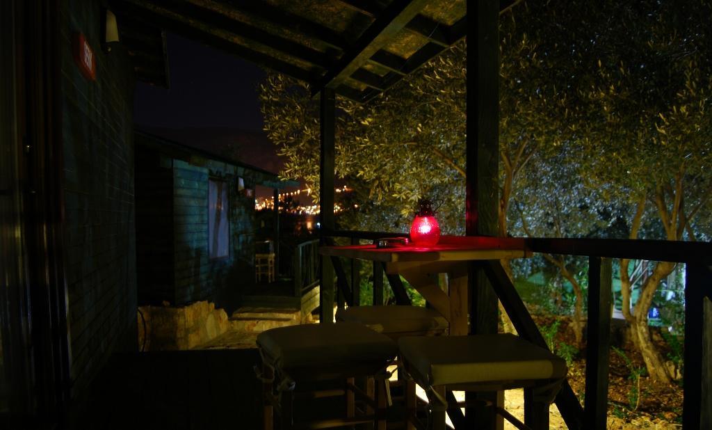 Nuri's Beach Bungalow — 2