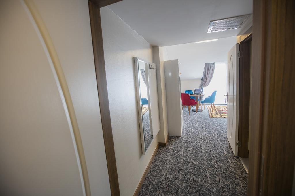 Royal İnci Airport Hotel — 8