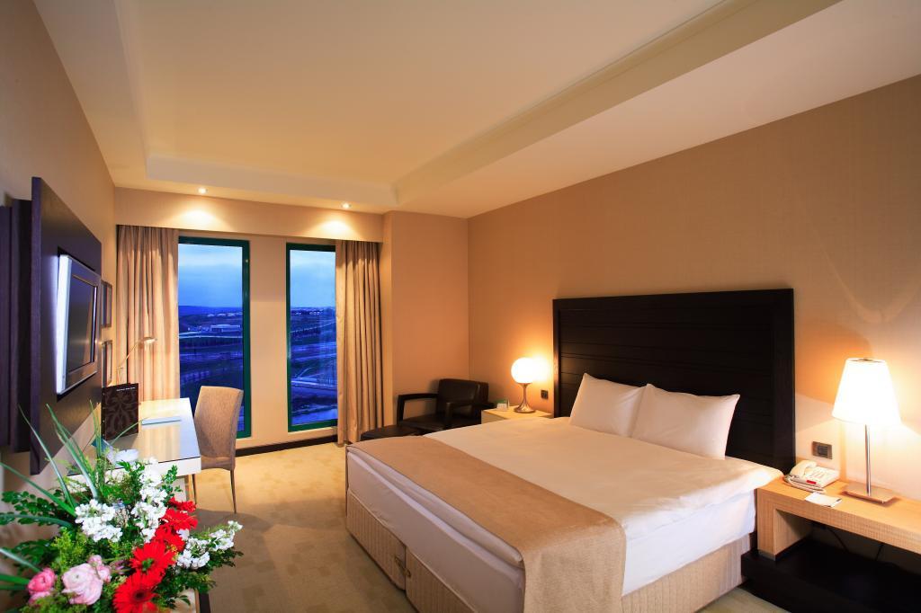 Adm Grand Hotel — 2