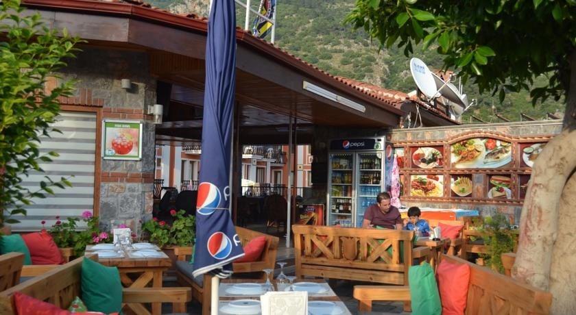 Magic Tulip Beach Hotel — 4