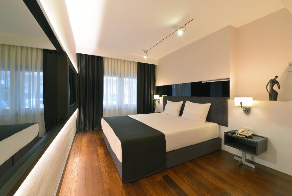 Nish İstanbul Suites & Hotel — 4