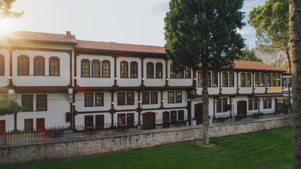 Bayezid Han Konak — 4