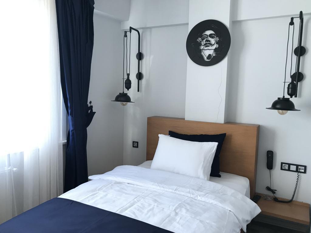 Barkod Otel — 7