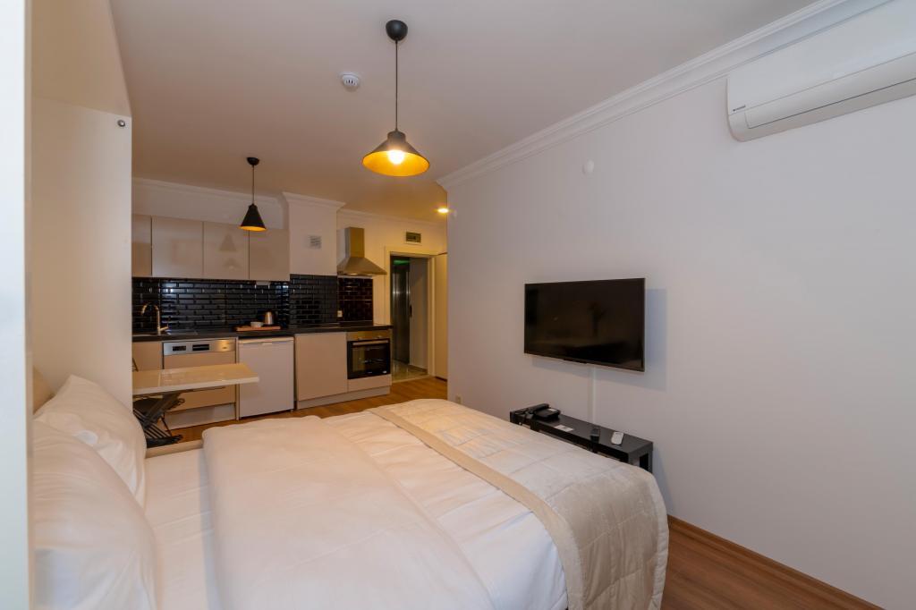 Joy Suites Hotel — 9