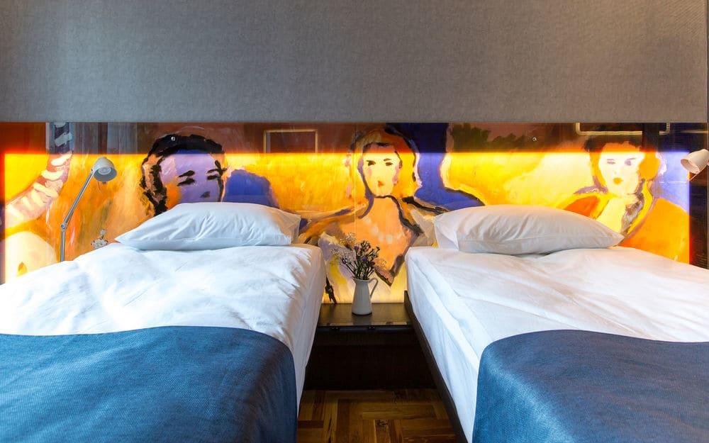 Lampa Design Hotel — 5