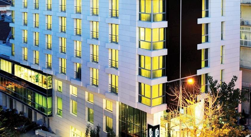 Demora Hotel — 2