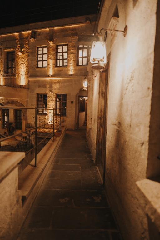 Cappadocia Eagle Cave Inn — 10