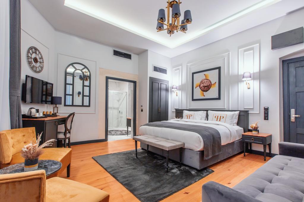 Ferman Port Hotel — 8