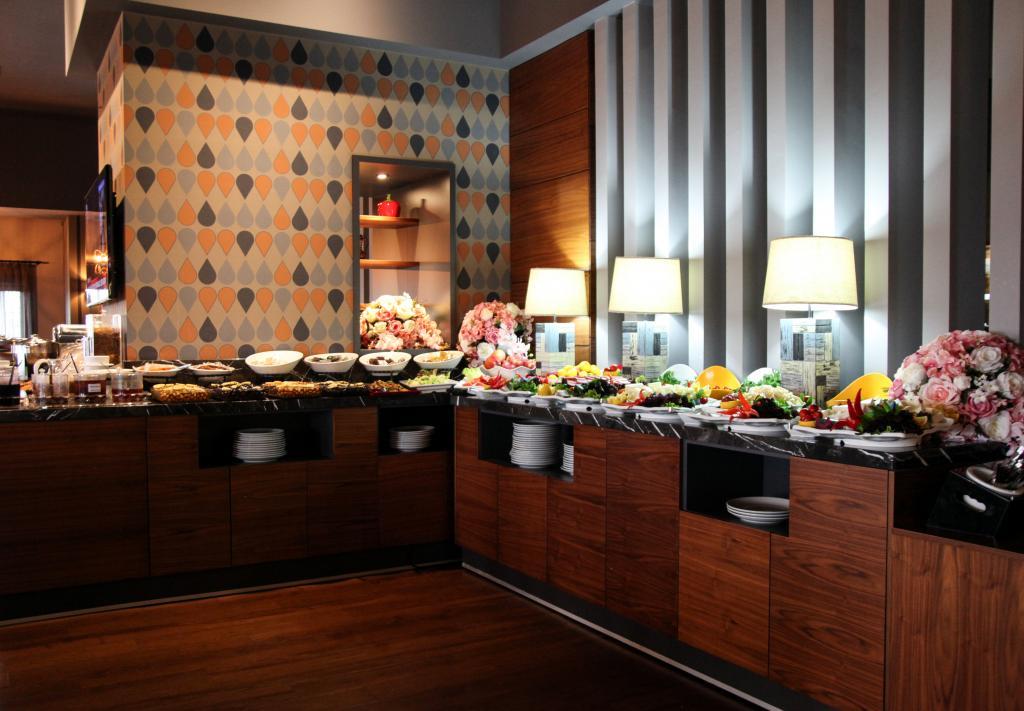 Yayoba Hotel — 7