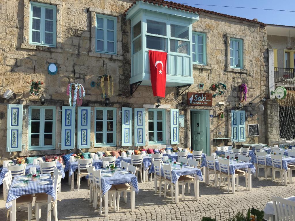 Saki Alaçatı — 2