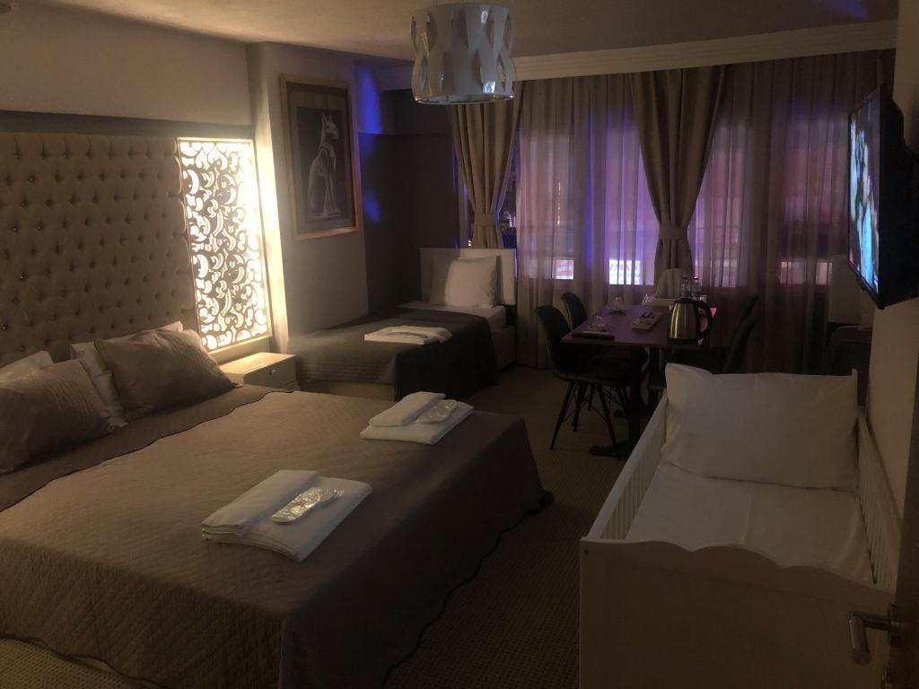 Lizzia Butik Hotel — 2