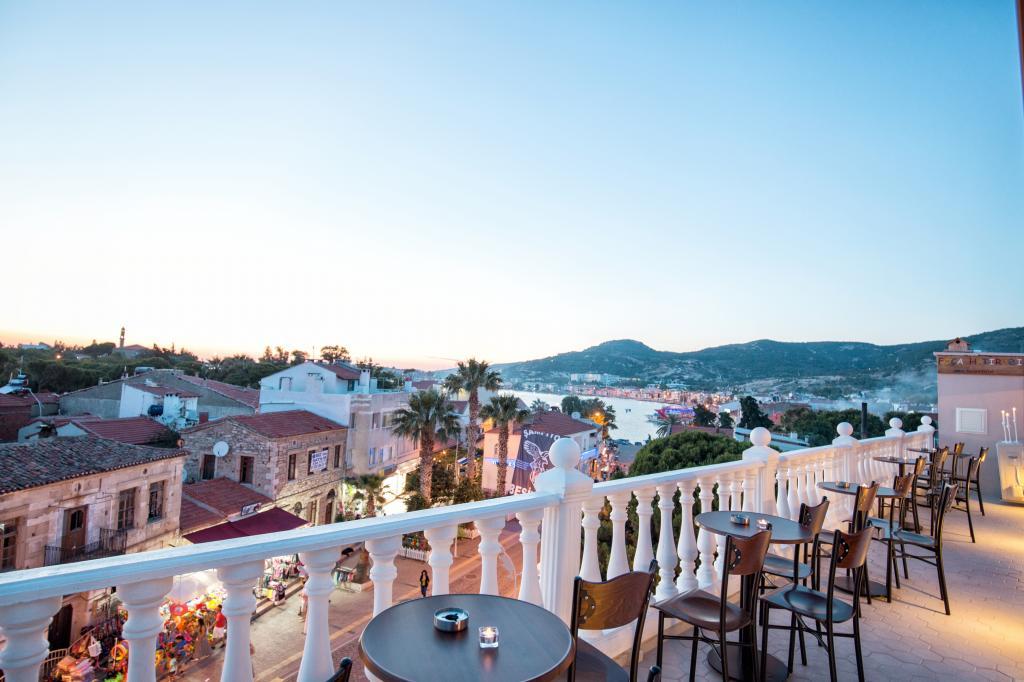 Menendi Otel — 3