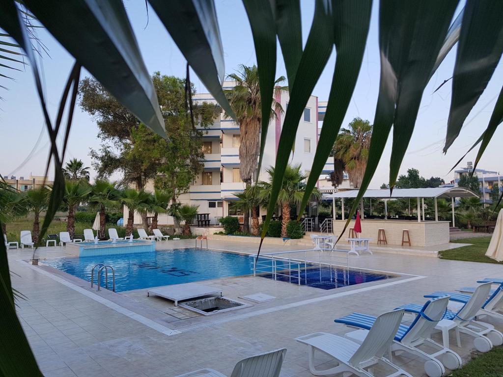 Skys Hotel Side