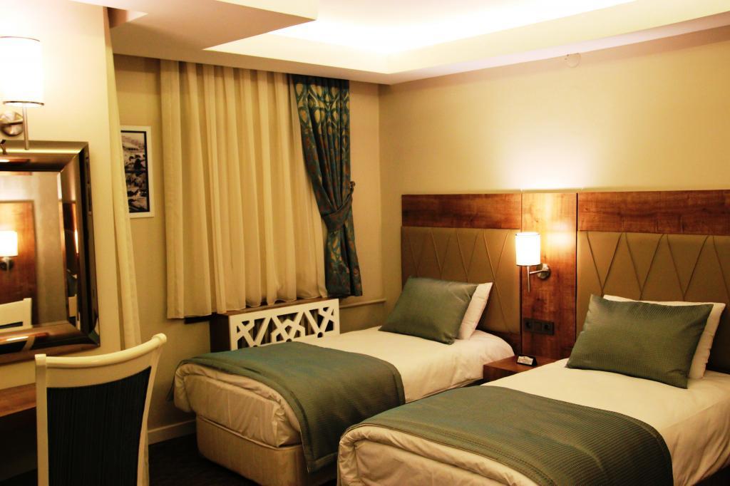 Güleryüz Otel — 1