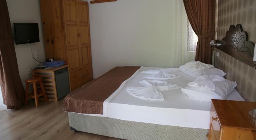 Arkadaş Otel — 6