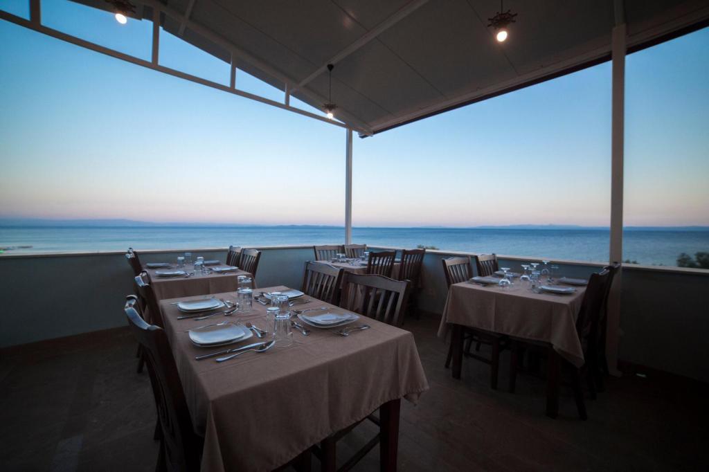 Assos Yalı Butik Otel Beach — 4