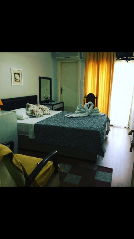 Sakız Otel Çeşme — 9