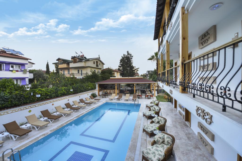 Amore Boutique Hotel — 2