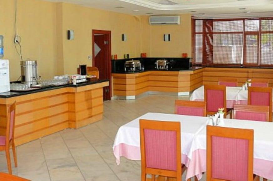Kondu Hotel — 4