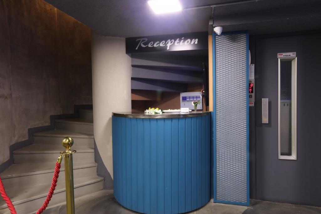 Kadıköy Red Stone Butik Otel — 4