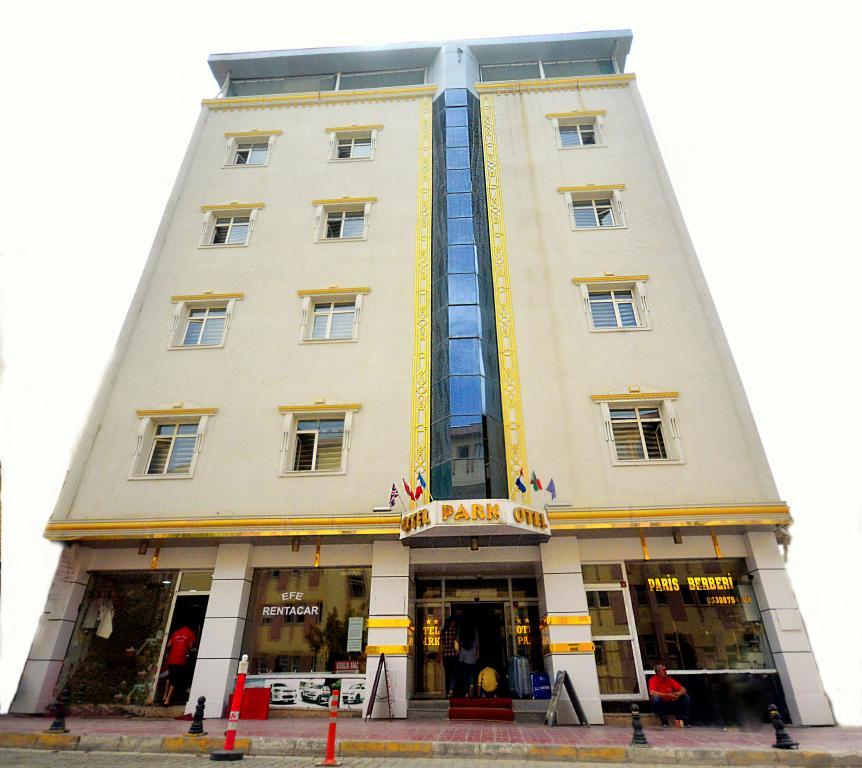 Dimet Park Hotel — 1