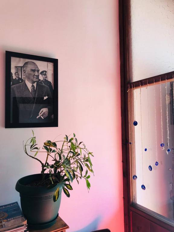 Lonca Konuk Evi — 3
