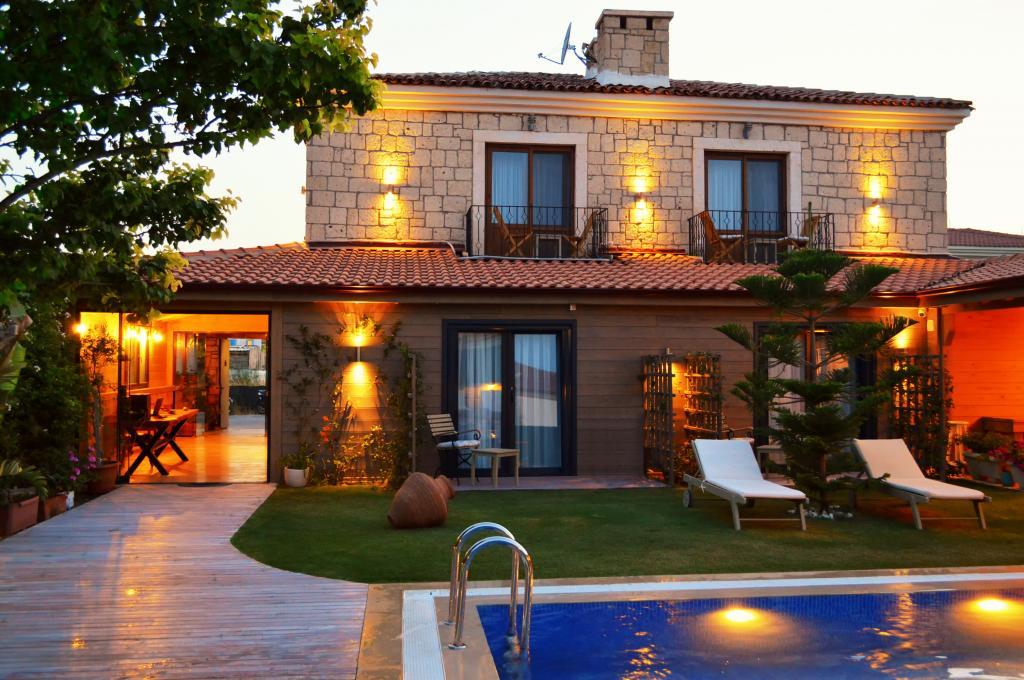 Fehmibey Alaçatı Otel