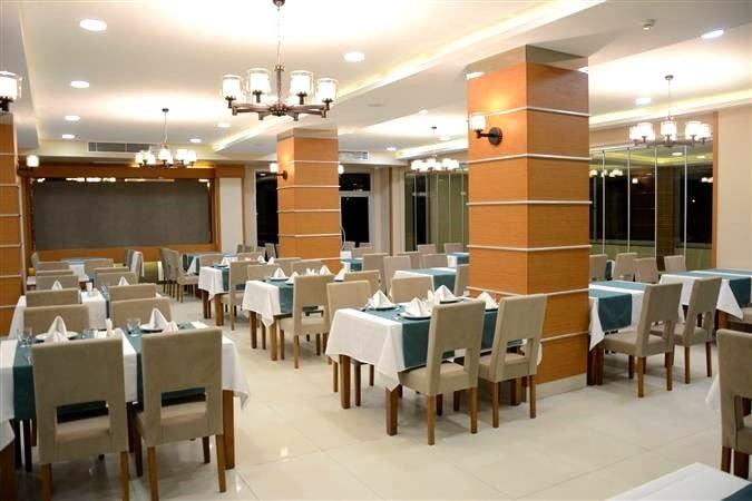 White Star Hotel — 3