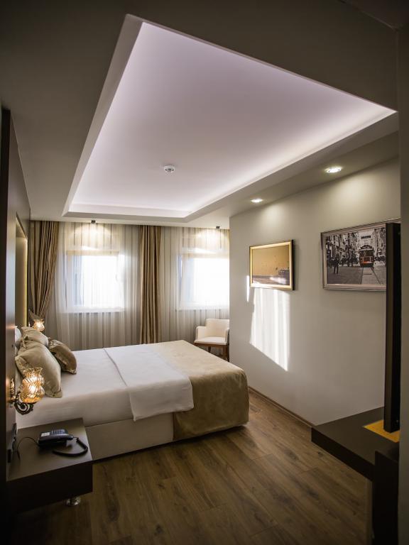 Bonne Sante Hotel — 3