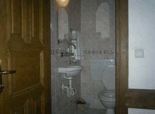 Çakıroğlu Konak — 10