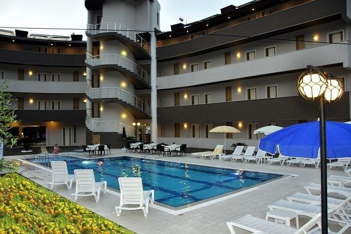 Buhana Hotel — 9