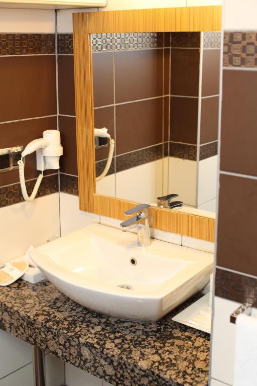 Emir Royal Hotel Luxury — 3
