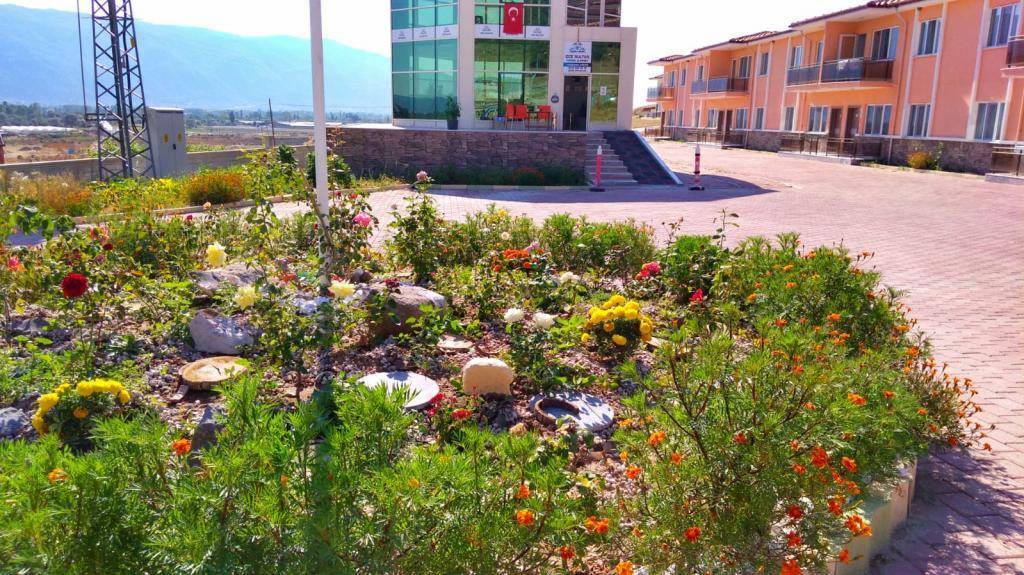 Ece Sultan Termal Kaplıca Tesisleri — 2