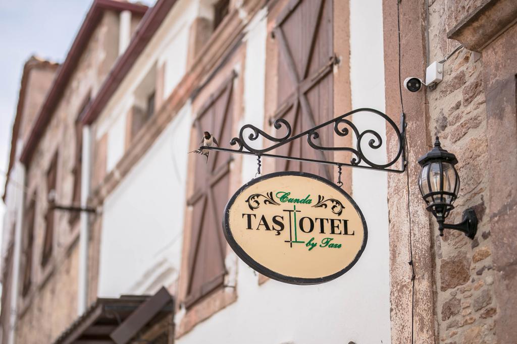 Cunda Taş Otel by Taze — 4