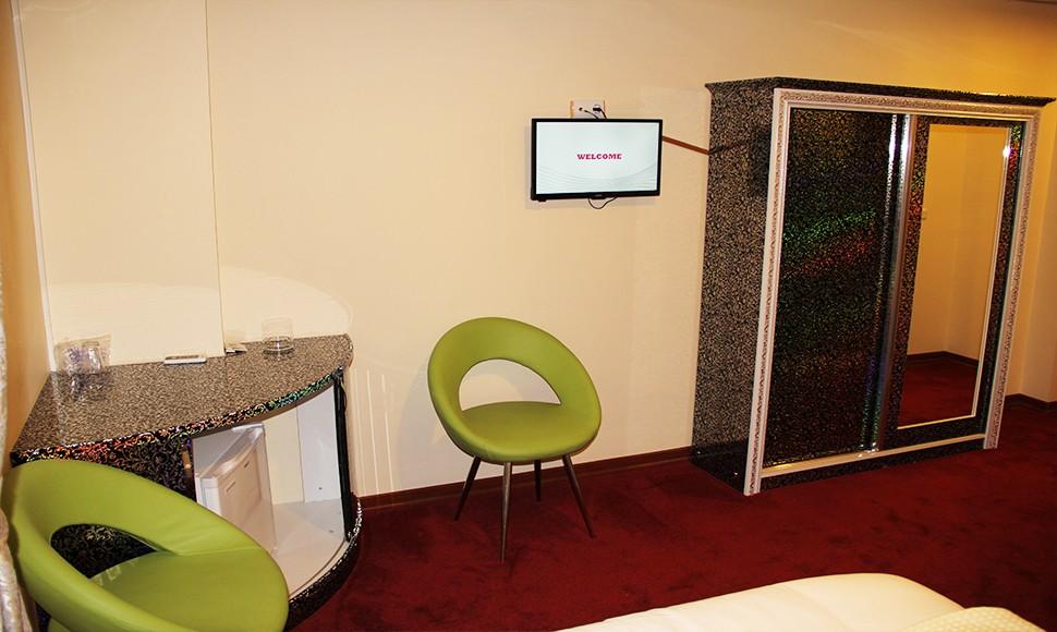 Konerkon Otel Plaza — 4