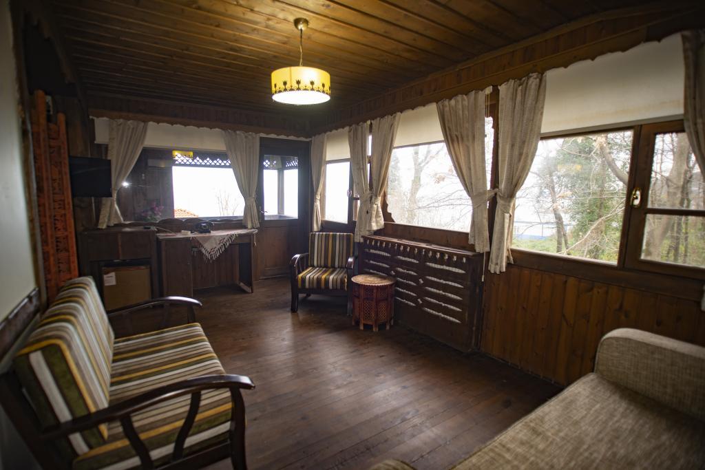 Zümrüd-ü Anka Otel — 4