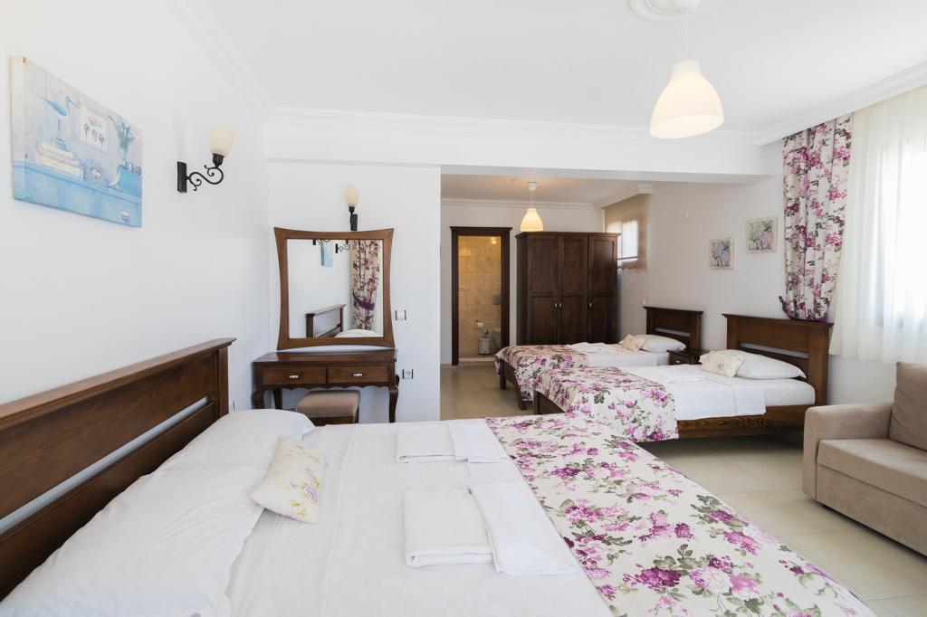 Kıyı Hotel Selimiye — 2