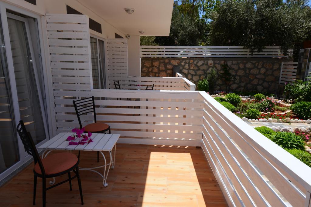 Neruda Hotel — 7