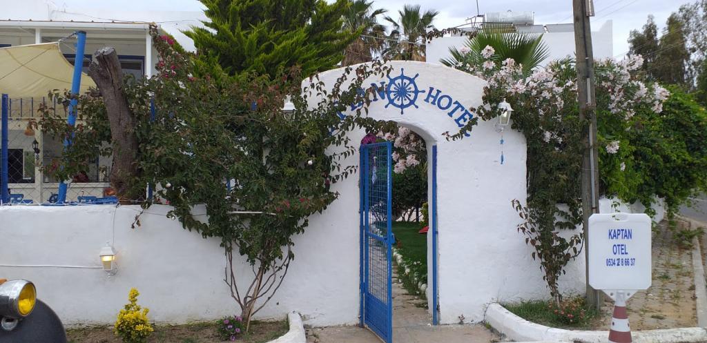 Kaptan Hotel Bitez — 3