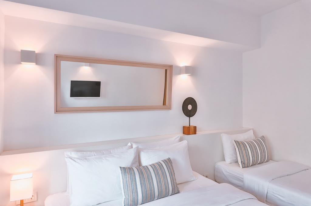 Dias Hotel — 3