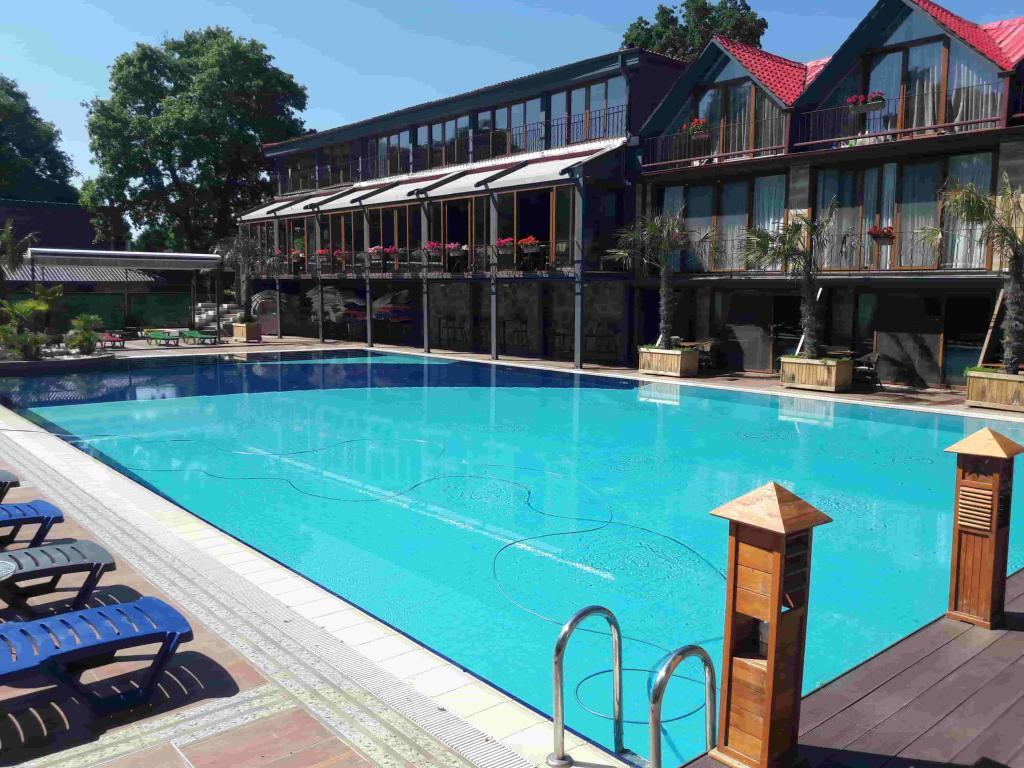 Green House Garden Park Hotel — 6